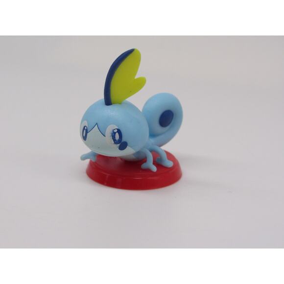 NEW Sobble Pokemon Chocolate Egg Mini Figure Furuta 06B Blind Box Prize Toy - Picture 2 of 12